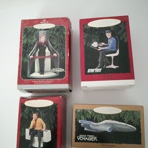 KEEPSAKE the Label Star Trek Voyager Ornaments Set